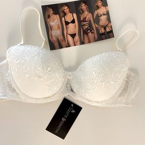 NWT BALCONETTE Colette & Sebastian Lace Bra